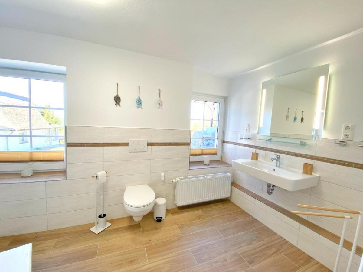 Reethaus Vilmnitz - Ferienwohnung Vilm Buitenkant foto