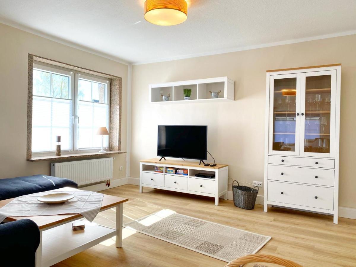 Reethaus Vilmnitz - Ferienwohnung Vilm Buitenkant foto